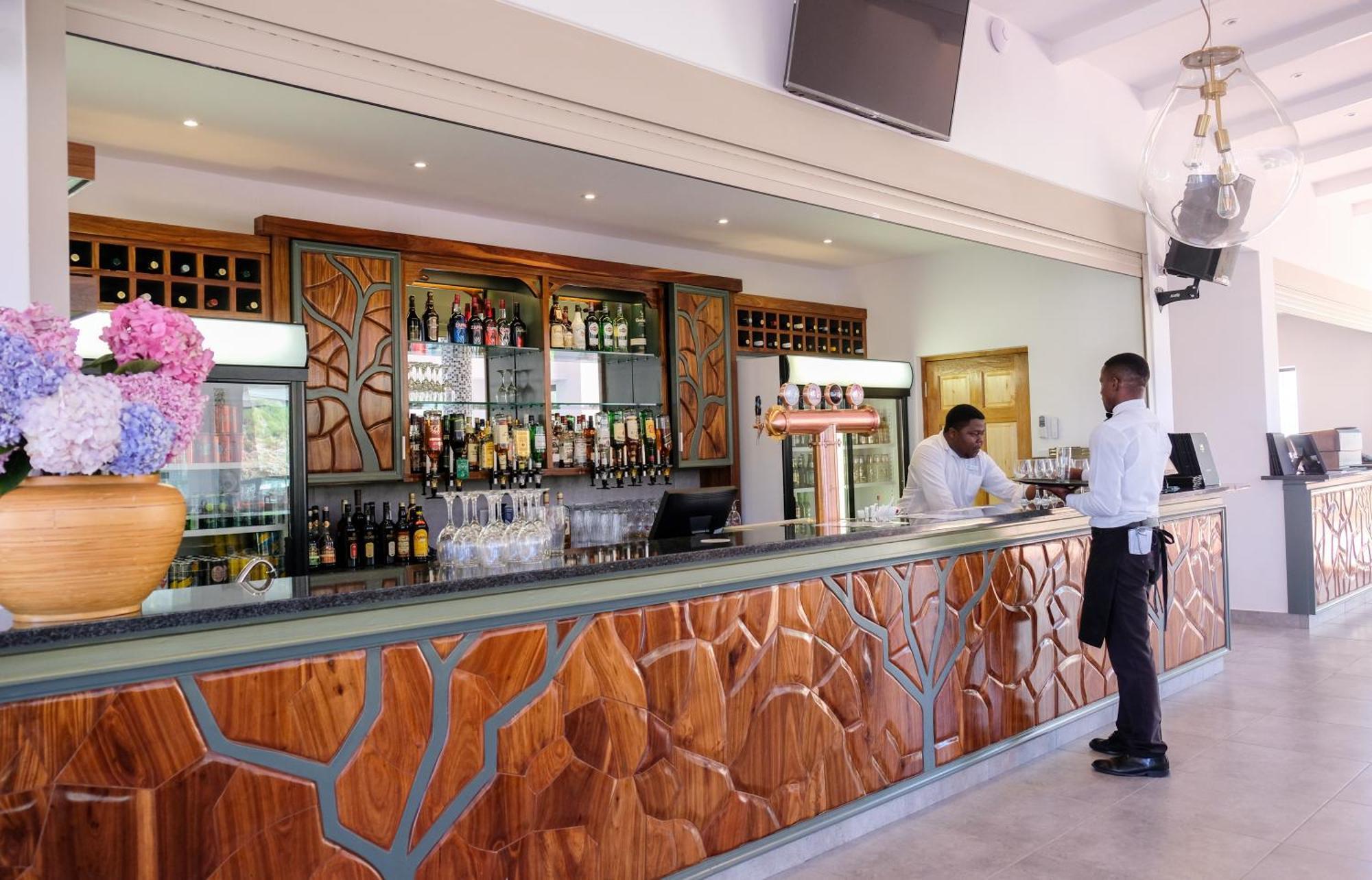 Houw Hoek Hotel Botrivier Εξωτερικό φωτογραφία